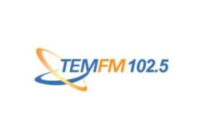 Dean McRae TemFm102.5 (Temora) Talking with David Landini